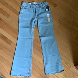 Universal Thread Flare Jeans